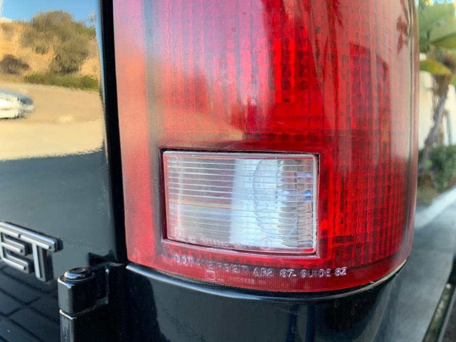 Детали экстерьера Chevrolet Tahoe Limited (GMT840) 2000 года  (фото 87 из 233)